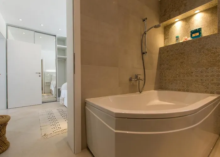 Smaragd - Perle - Luxury With Shared Pool Διαμέρισμα Μακάρσκα