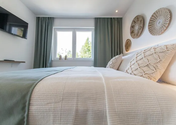 Διαμέρισμα Smaragd - Perle - Luxury With Shared Pool *