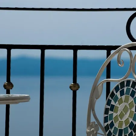 Smaragd - Perle - Luxury With Shared Pool Apartman