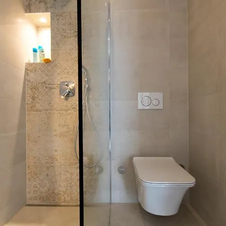 Smaragd - Perle - Luxury With Shared Pool *