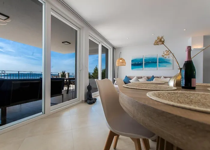 Smaragd - Perle - Luxury With Shared Pool Daire