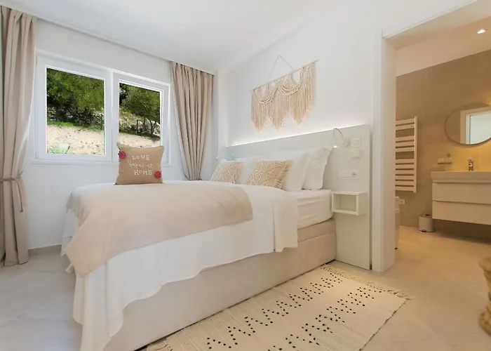 Smaragd - Perle - Luxury With Shared Pool Daire *