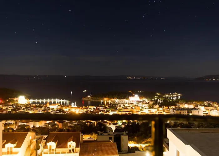 Smaragd - Perle - Luxury With Shared Pool * Makarska