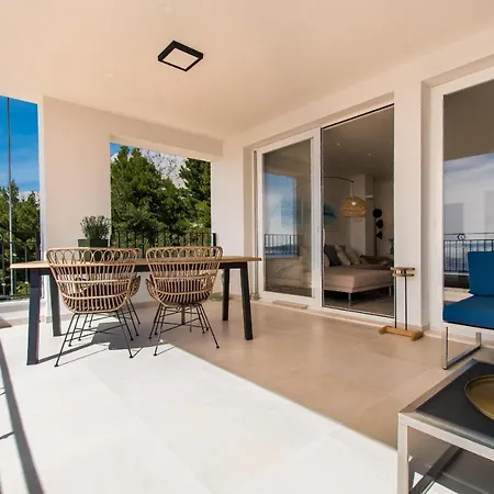Smaragd - Perle - Luxury With Shared Pool Apartment *